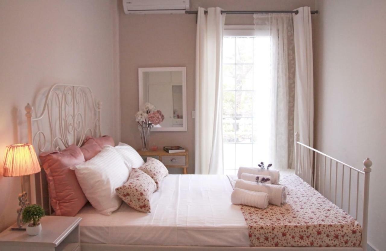 Tres Jolie - Stylish Cityheart Apartment Ретимно Экстерьер фото