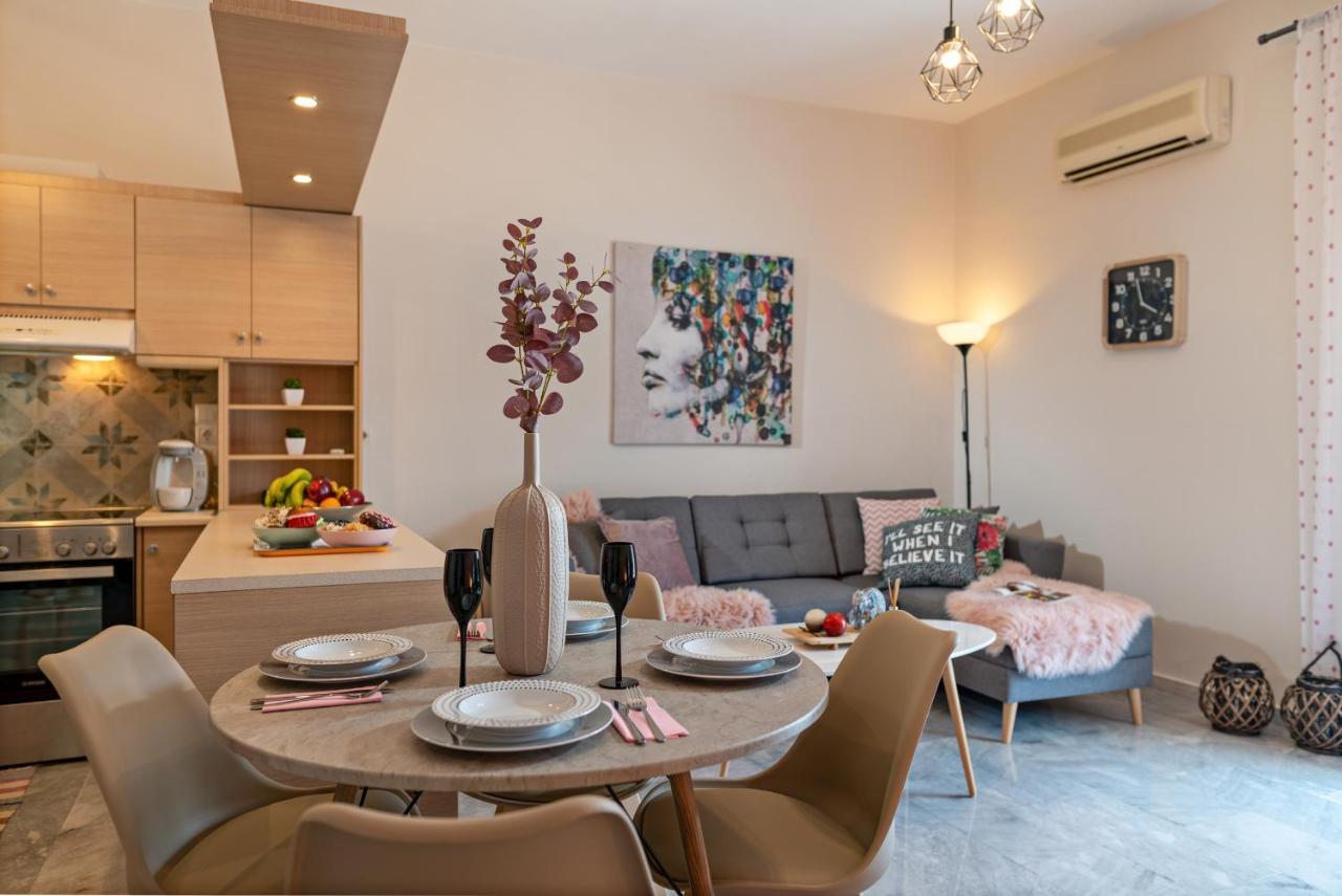 Tres Jolie - Stylish Cityheart Apartment Ретимно Экстерьер фото