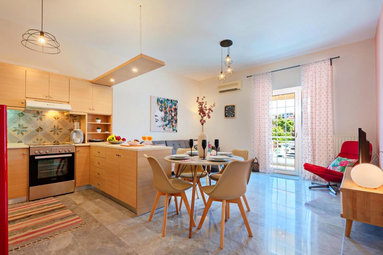 Tres Jolie - Stylish Cityheart Apartment Ретимно Экстерьер фото