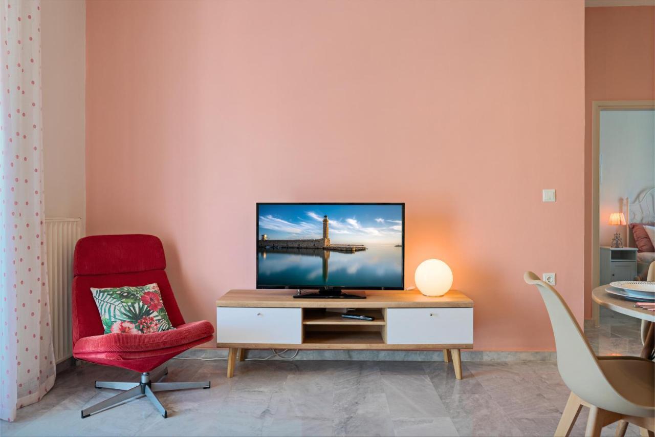 Tres Jolie - Stylish Cityheart Apartment Ретимно Экстерьер фото